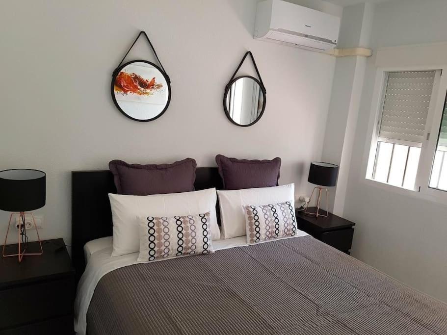 Beautiful Apartment In La Carihuela, Torremolinos Dış mekan fotoğraf
